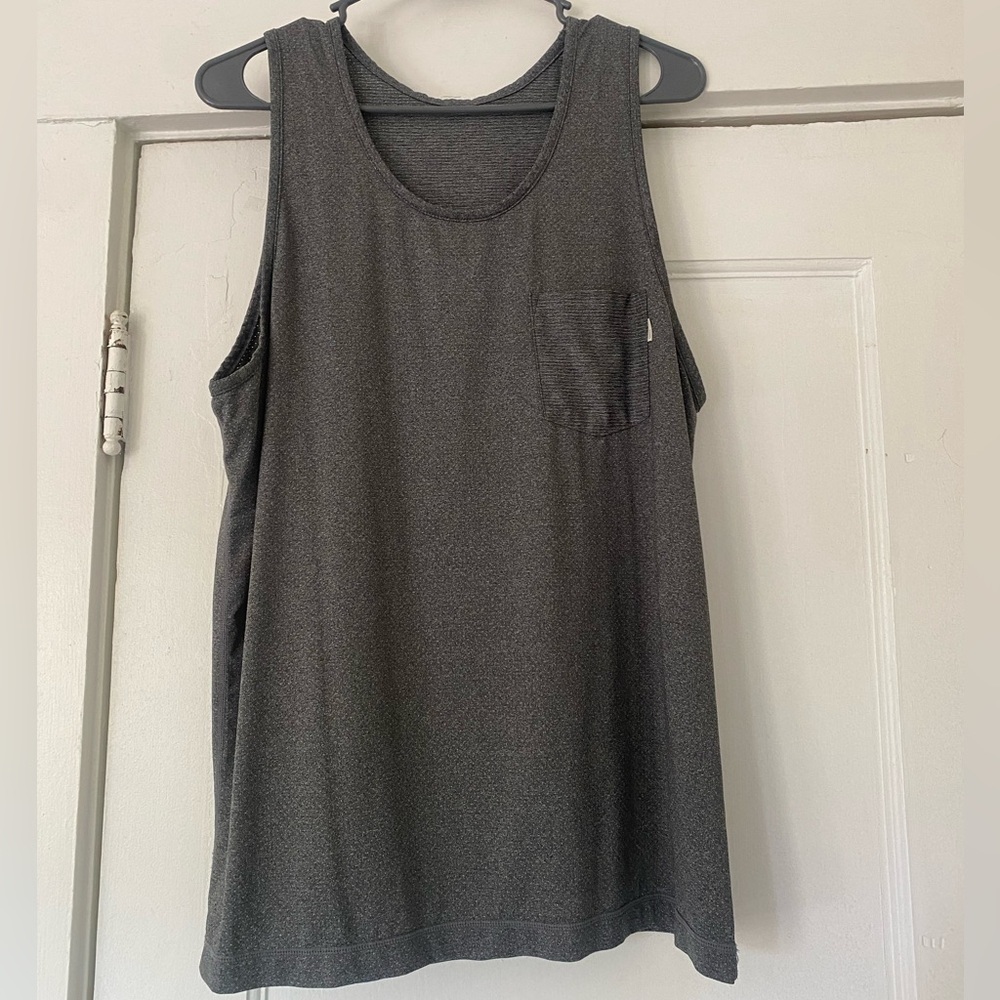 Vuori men’s tank top
